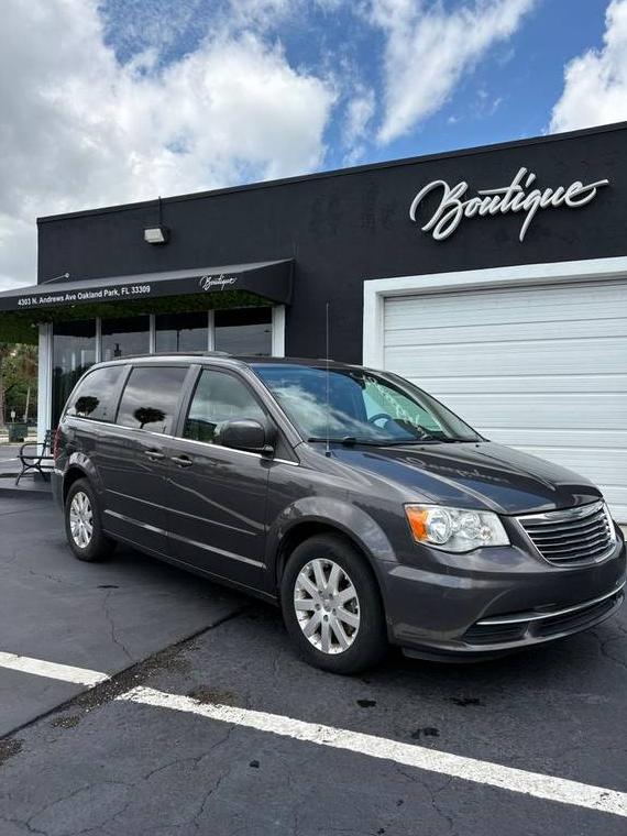 CHRYSLER TOWN AND COUNTRY 2015 2C4RC1AG0FR755776 image